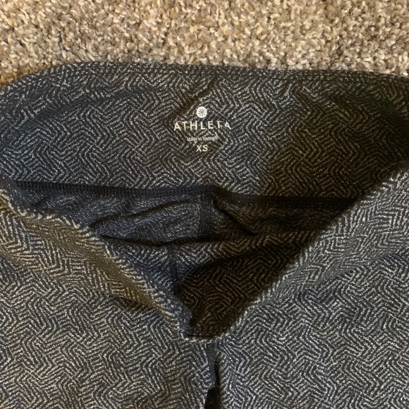 Athleta Zig Zag Leggings - Picture 4 of 6